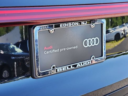 Used 2025 Audi Q5 Premium w/ Convenience Package AWD/4WD image 30