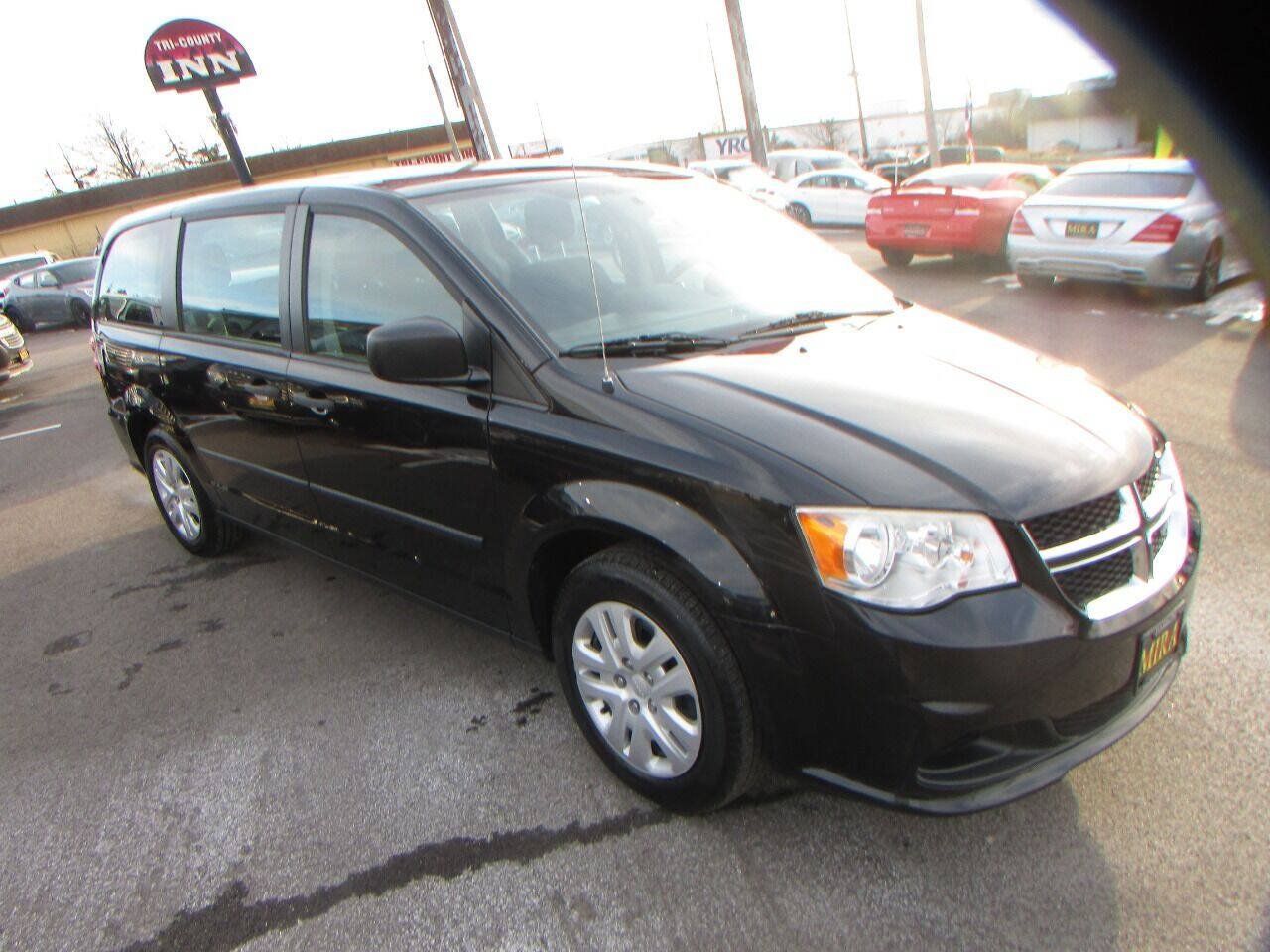 Used 2013 Dodge Grand Caravan American Value Package FWD image 42