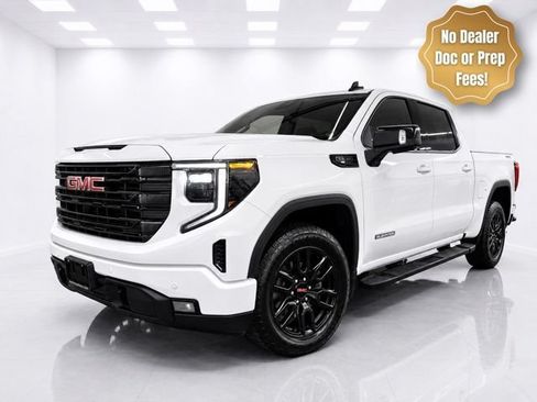 Used 2024 GMC Sierra 1500 Elevation w/ Elevation Premium Package AWD/4WD image 2