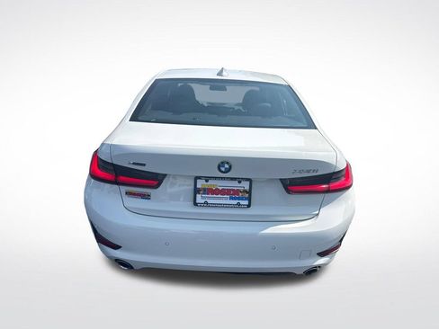 Used 2021 BMW 330i xDrive Sedan w/ Convenience Package AWD/4WD image 4