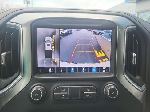 Used 2021 Chevrolet Silverado 1500 LTZ w/ Technology Package image 10