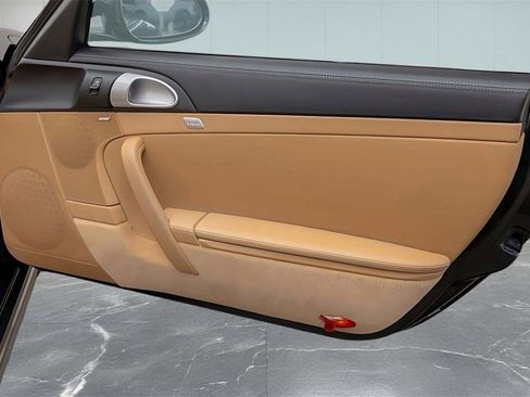 Used 2009 Porsche 911 Carrera S image 25