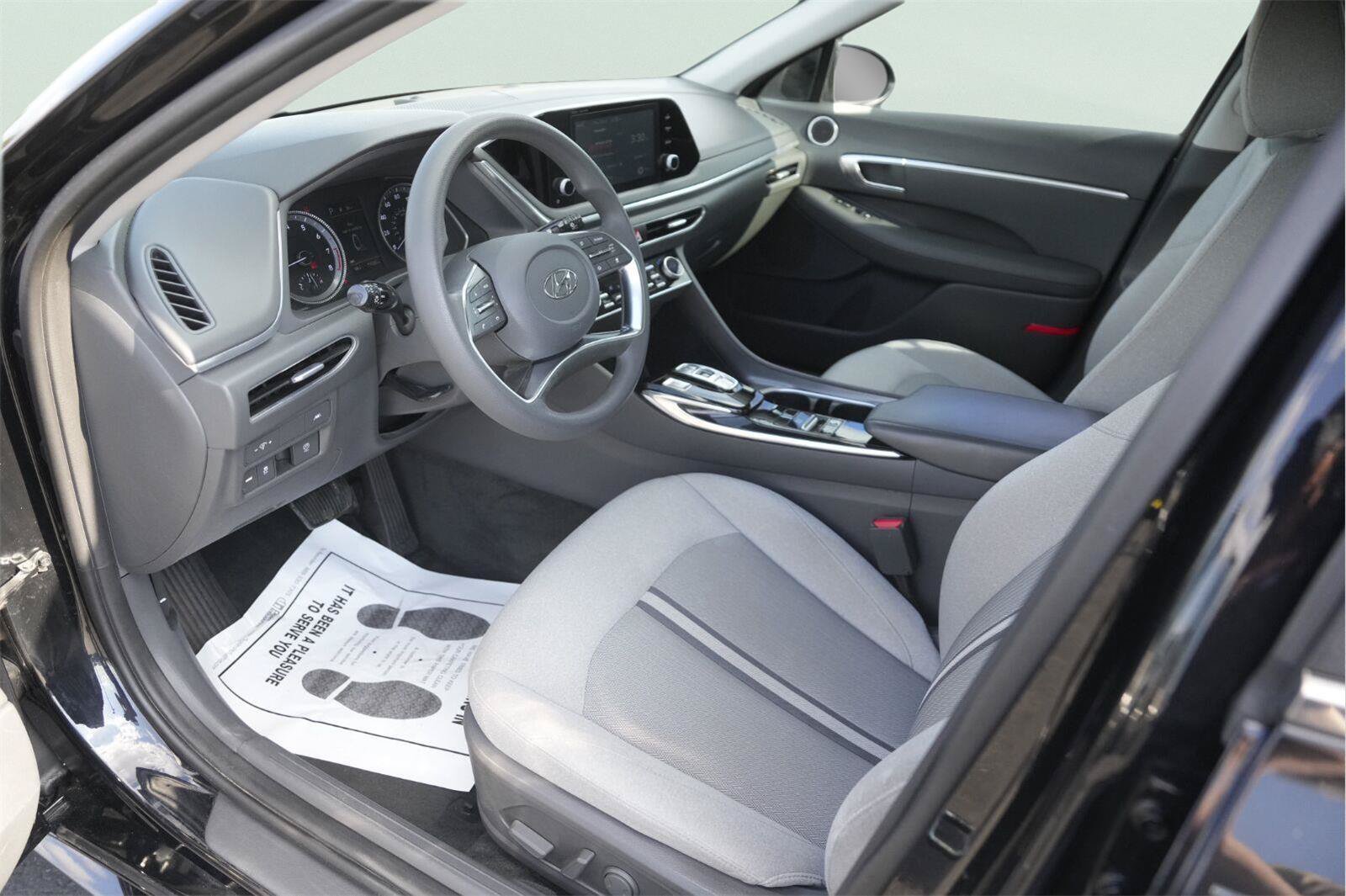 Used 2021 Hyundai Sonata SEL w/ Cargo Package FWD image 8