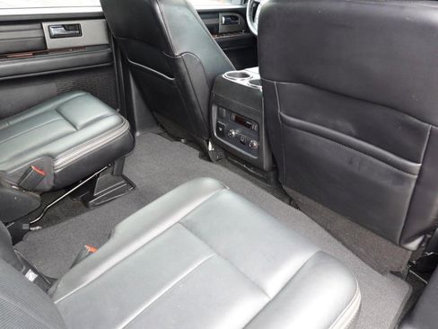 Used 2017 Ford Expedition EL Platinum RWD image 26