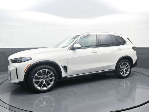 New 2026 BMW X5 xDrive40i image 4