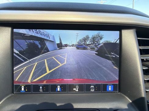 Used 2023 GMC Acadia Denali w/ Denali Ultimate Package AWD/4WD image 25