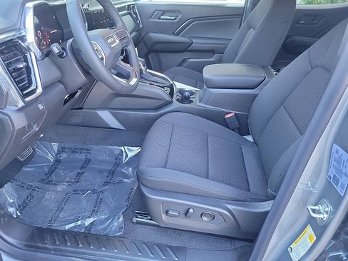 New 2026 GMC Canyon Elevation w/ Convenience Package image 9