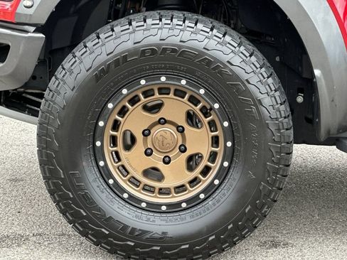 Used 2020 Ford F150 Raptor w/ Equipment Group 802A Luxury AWD/4WD image 31