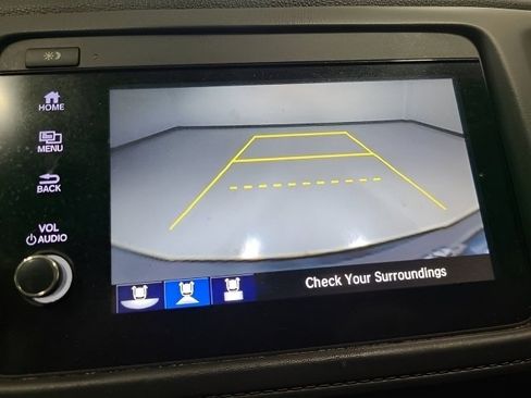 Used 2021 Honda HR-V Sport image 3