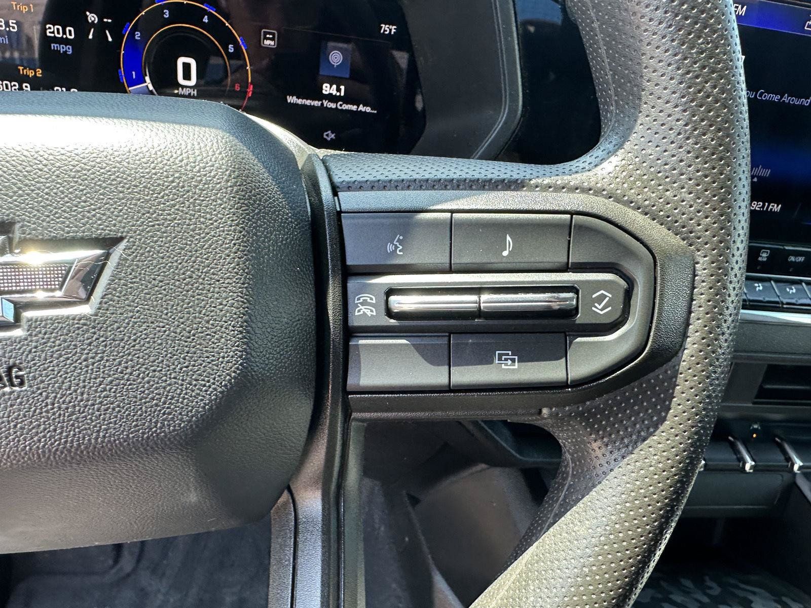 Certified 2024 Chevrolet Colorado Trail Boss w/ Advanced Trailering Package AWD/4WD image 24