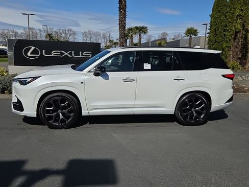 New 2026 Lexus TX 500h AWD image 2