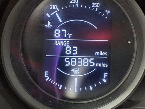 Used 2018 FIAT 124 Spider Classica w/ Technology Group image 26