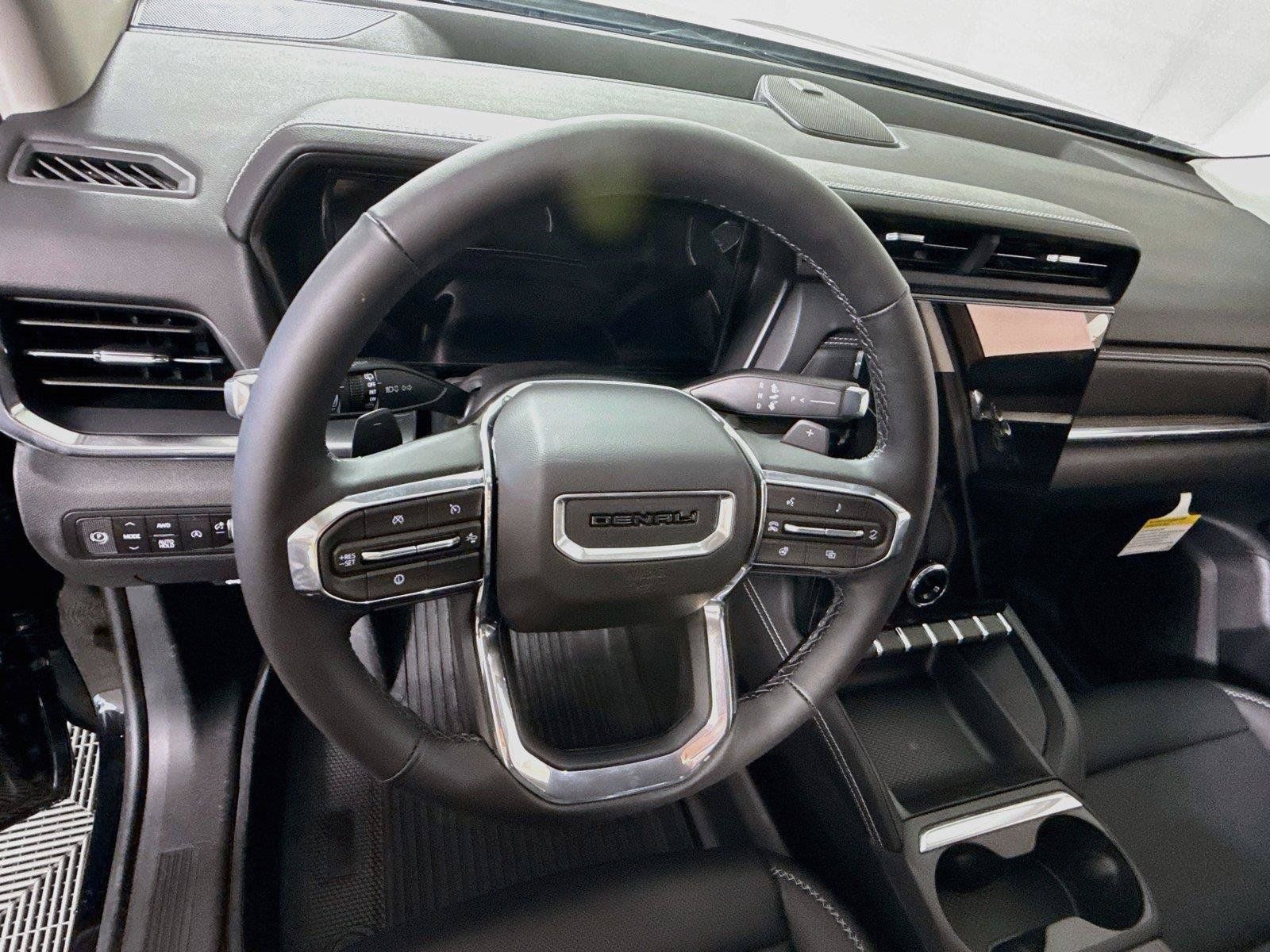 New 2027 GMC Terrain Denali w/ LPO, Floor Liner Package AWD/4WD image 5