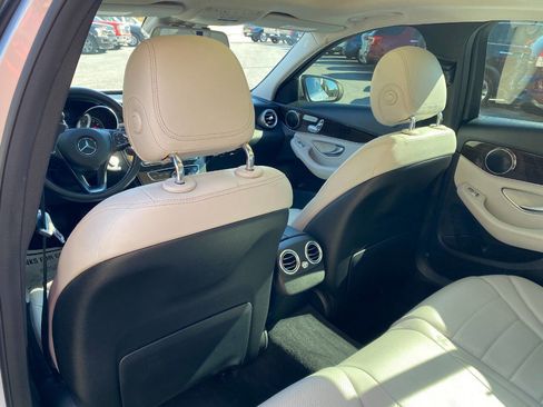Used 2017 Mercedes-Benz C 300 4MATIC Sedan w/ Premium 1 Package image 23