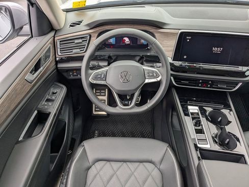 New 2026 Volkswagen Atlas SEL Premium R-Line AWD/4WD image 16