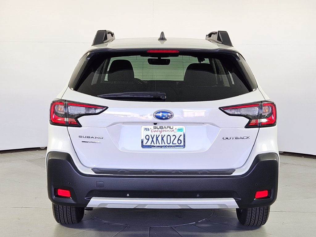 Certified 2025 Subaru Outback Limited AWD/4WD image 8