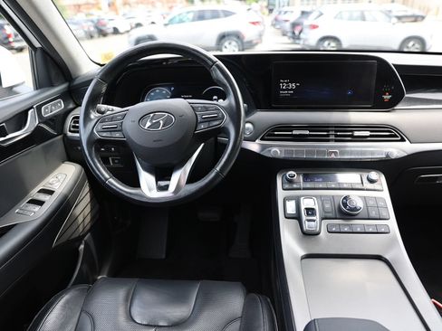 Certified 2021 Hyundai Palisade Limited AWD/4WD image 16