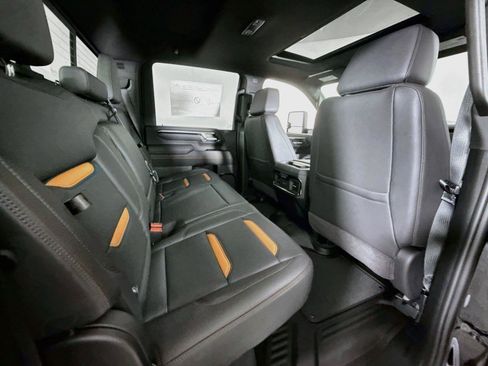 New 2026 GMC Sierra 3500 AT4 w/ AT4 Premium Plus Package AWD/4WD image 22