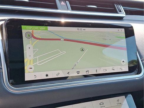 Used 2019 Land Rover Range Rover Velar R-Dynamic HSE image 18