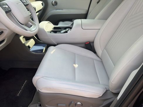 Certified 2026 Hyundai Palisade SEL FWD image 17