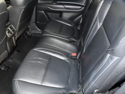 Used 2020 Mitsubishi Outlander SEL AWD/4WD image 47