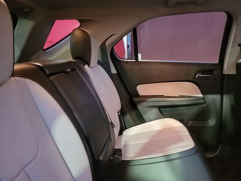 Used 2016 Chevrolet Equinox LTZ w/ Enhanced Convenience Package image 24