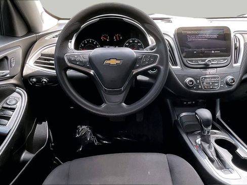 Used 2023 Chevrolet Malibu LT FWD image 6