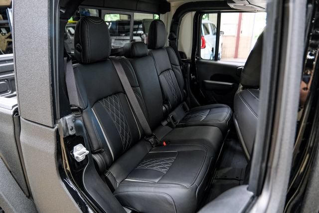 Used 2025 Jeep Gladiator Rubicon w/ Safety Group AWD/4WD image 79