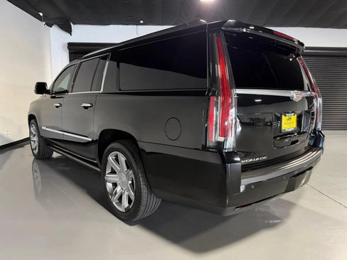 Used 2015 Cadillac Escalade ESV Premium AWD/4WD image 6