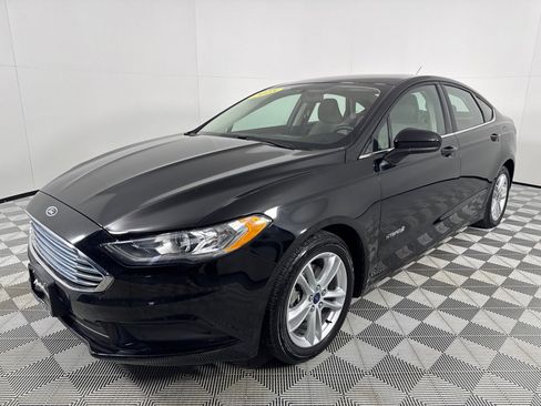 Used 2018 Ford Fusion S image 9