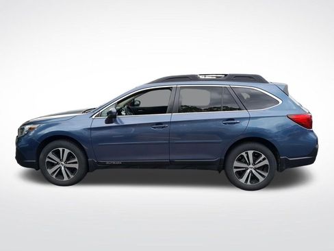 Used 2018 Subaru Outback 2.5i Limited AWD/4WD image 4
