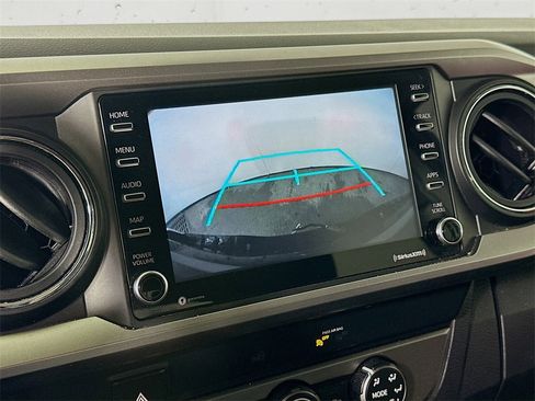 Used 2022 Toyota Tacoma SR5 image 9