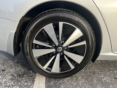 Used 2022 Nissan Altima 2.5 SV image 6