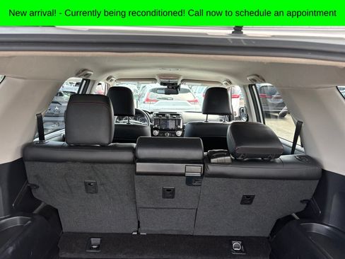 Used 2024 Toyota 4Runner TRD Off-Road Premium AWD/4WD image 7