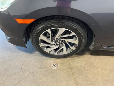 Used 2016 Honda Civic EX image 30