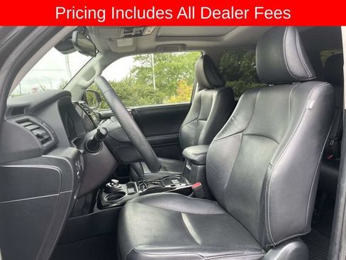 Used 2020 Toyota 4Runner Nightshade AWD/4WD image 21