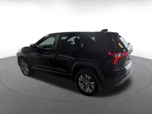 Used 2025 Chevrolet Equinox LT image 10