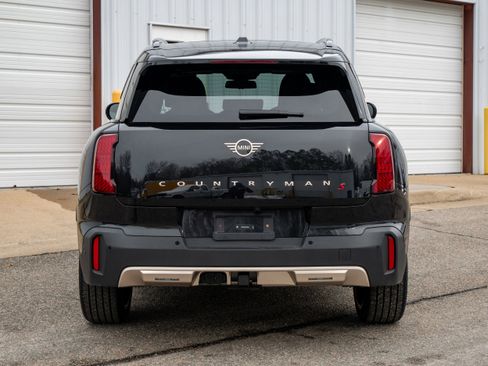Used 2025 MINI Cooper Countryman S w/ Comfort Package Max image 6