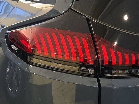 New 2026 Toyota RAV4 SE AWD/4WD image 10