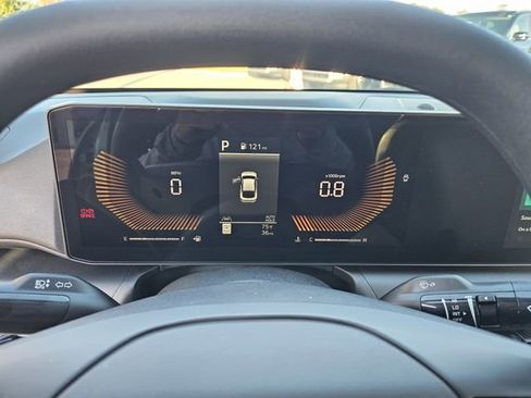 Used 2025 Kia K4 LXS FWD image 19