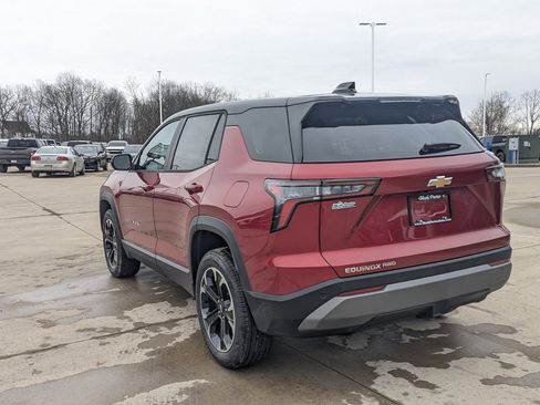 New 2026 Chevrolet Equinox LT w/ Convenience Package II image 8