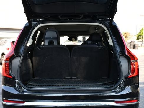 Used 2026 Volvo XC90 B6 Plus AWD/4WD image 24