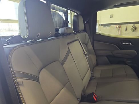 Used 2024 Chevrolet Colorado ZR2 w/ ZR2 Bison Edition image 14