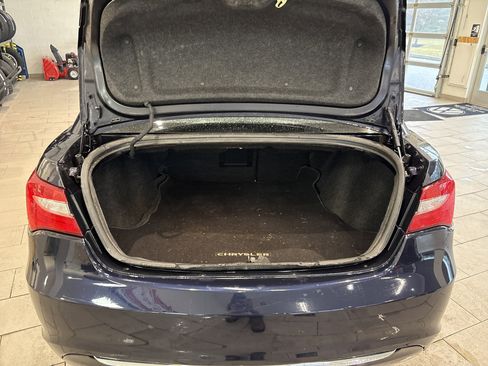 Used 2011 Chrysler 200 Touring w/ Cold Weather Group image 15