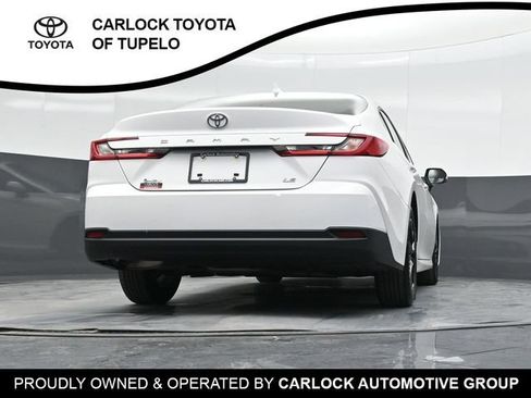 Used 2026 Toyota Camry LE FWD image 43