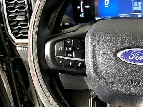 Used 2025 Ford Ranger XLT w/ Equipment Group 301A High AWD/4WD image 14