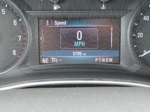 Used 2022 Buick Encore Preferred w/ Safety Package FWD image 29