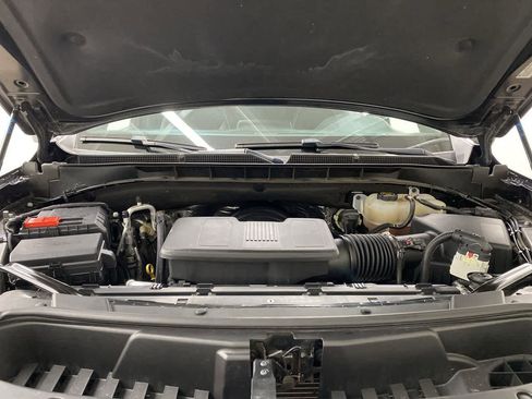 Used 2023 GMC Yukon SLT image 13