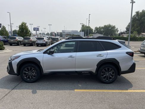 Certified 2025 Subaru Outback Onyx Edition w/ Popular Package #2 AWD/4WD image 4