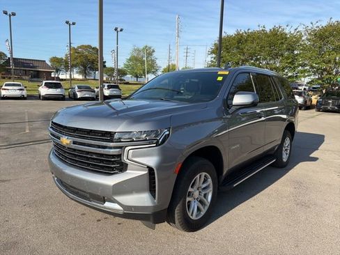 Used 2022 Chevrolet Tahoe LT w/ Luxury Package image 8